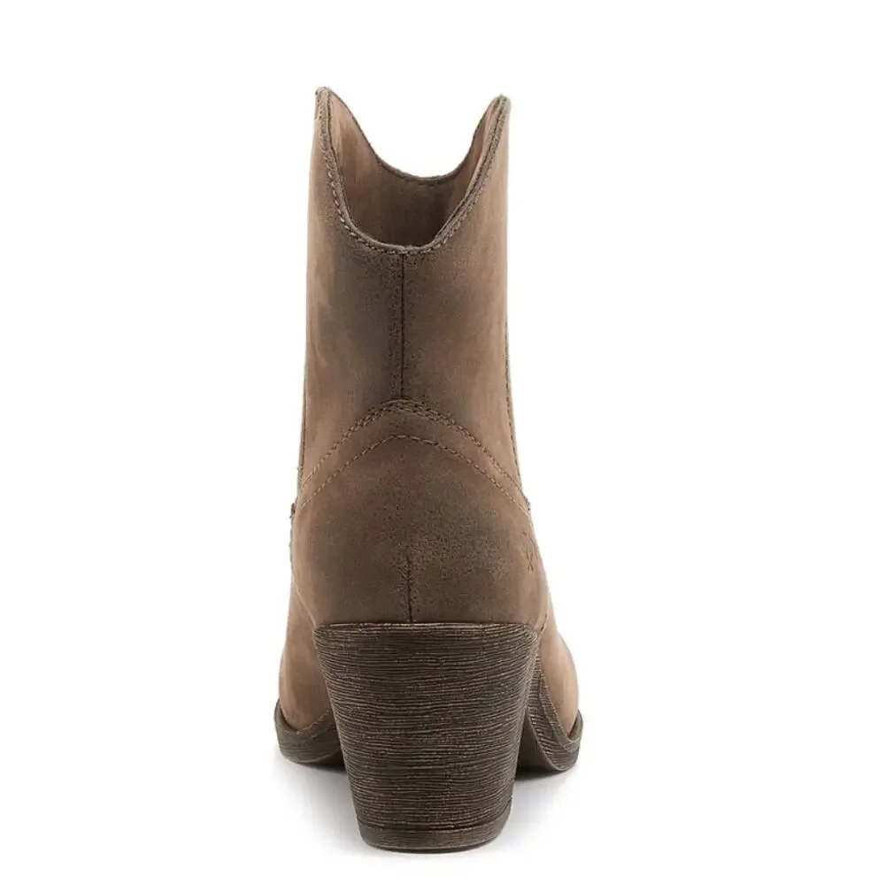 Rocket Dog Soundoff Vintage Worn Boots 10 NWT Tan Gray Western Heel Ankle Bootie